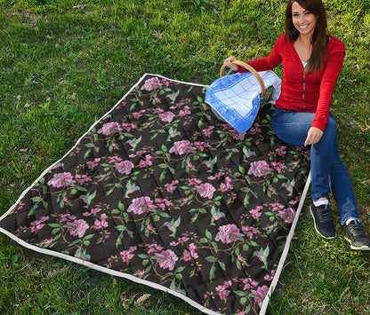 Vintage Floral Hummingbird Print Quilt