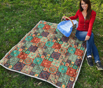 Vintage Floral Patchwork Pattern Print Quilt