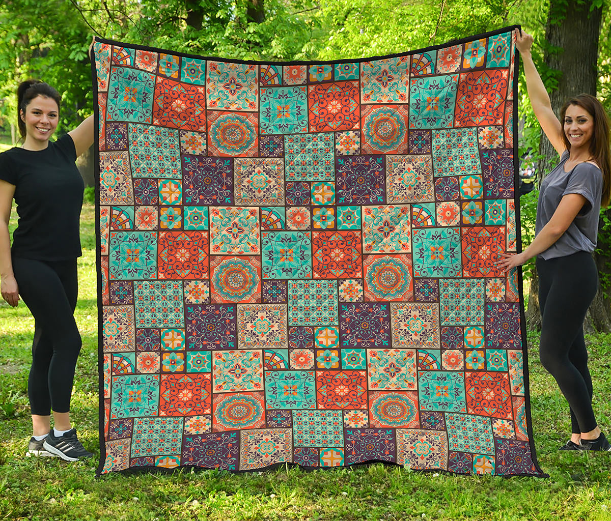 Vintage Floral Patchwork Pattern Print Quilt