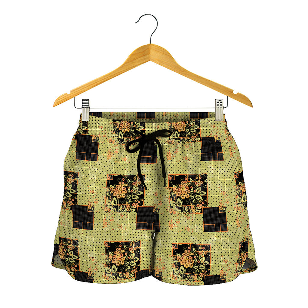 Vintage Flower Patchwork Pattern Print Women's Shorts
