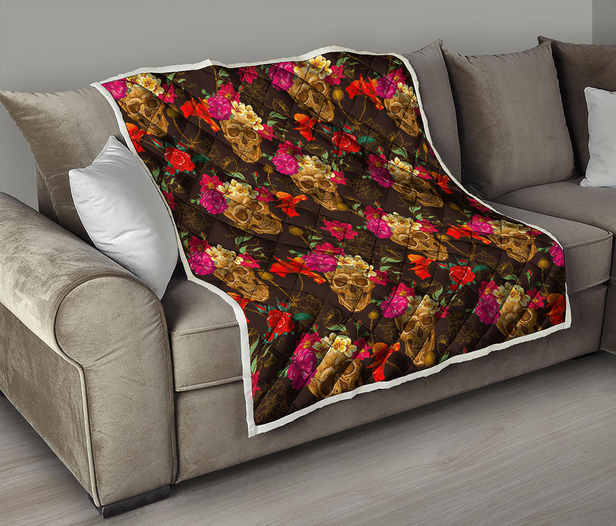 Vintage Flowers Skull Pattern Print Quilt