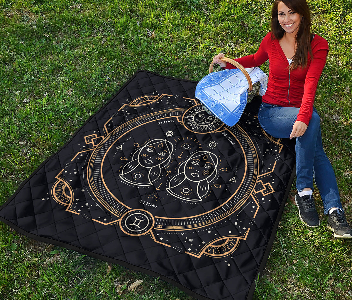 Vintage Gemini Zodiac Sign Print Quilt