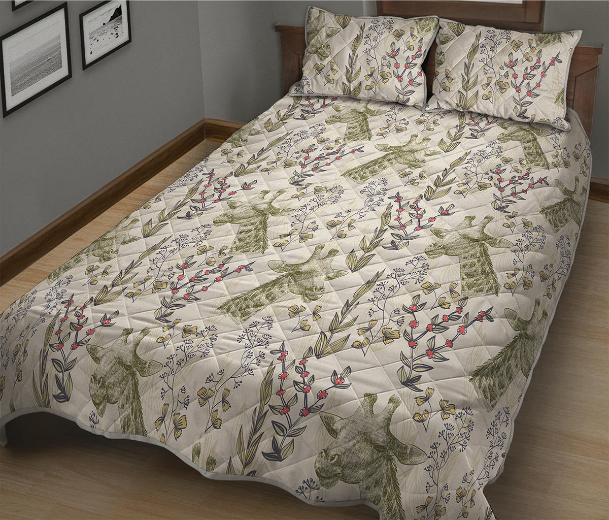 Vintage Giraffe Print Quilt Bed Set