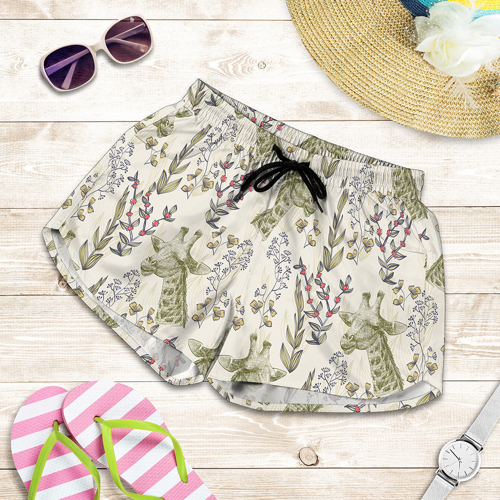 Vintage Giraffe Print Women's Shorts