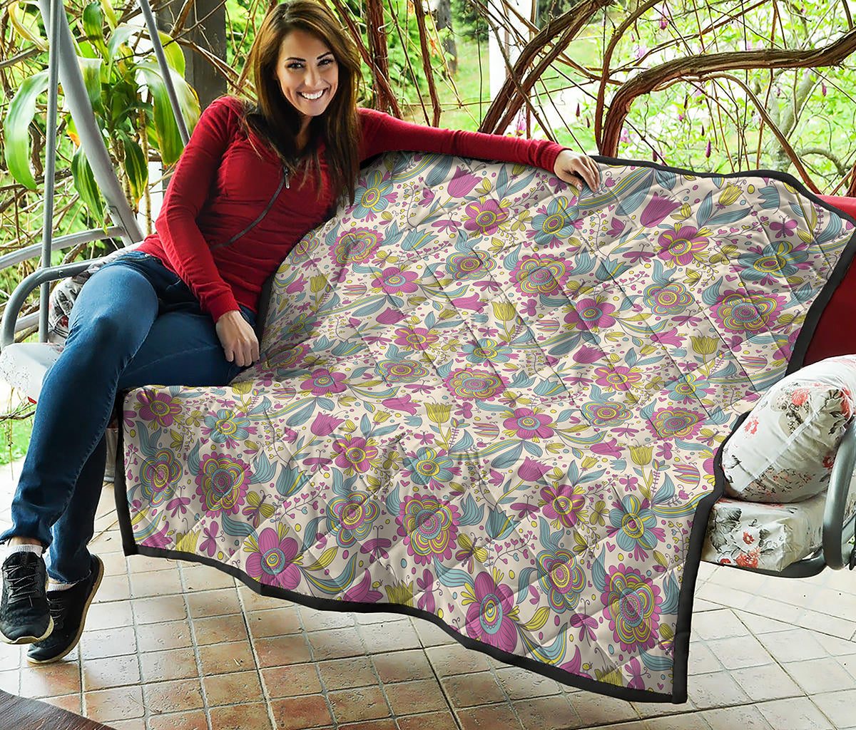 Vintage Girly Floral Print Quilt
