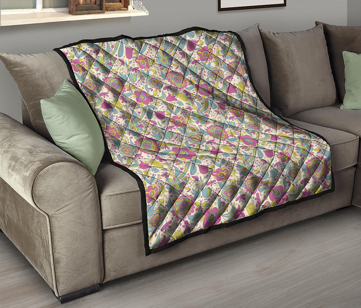 Vintage Girly Floral Print Quilt