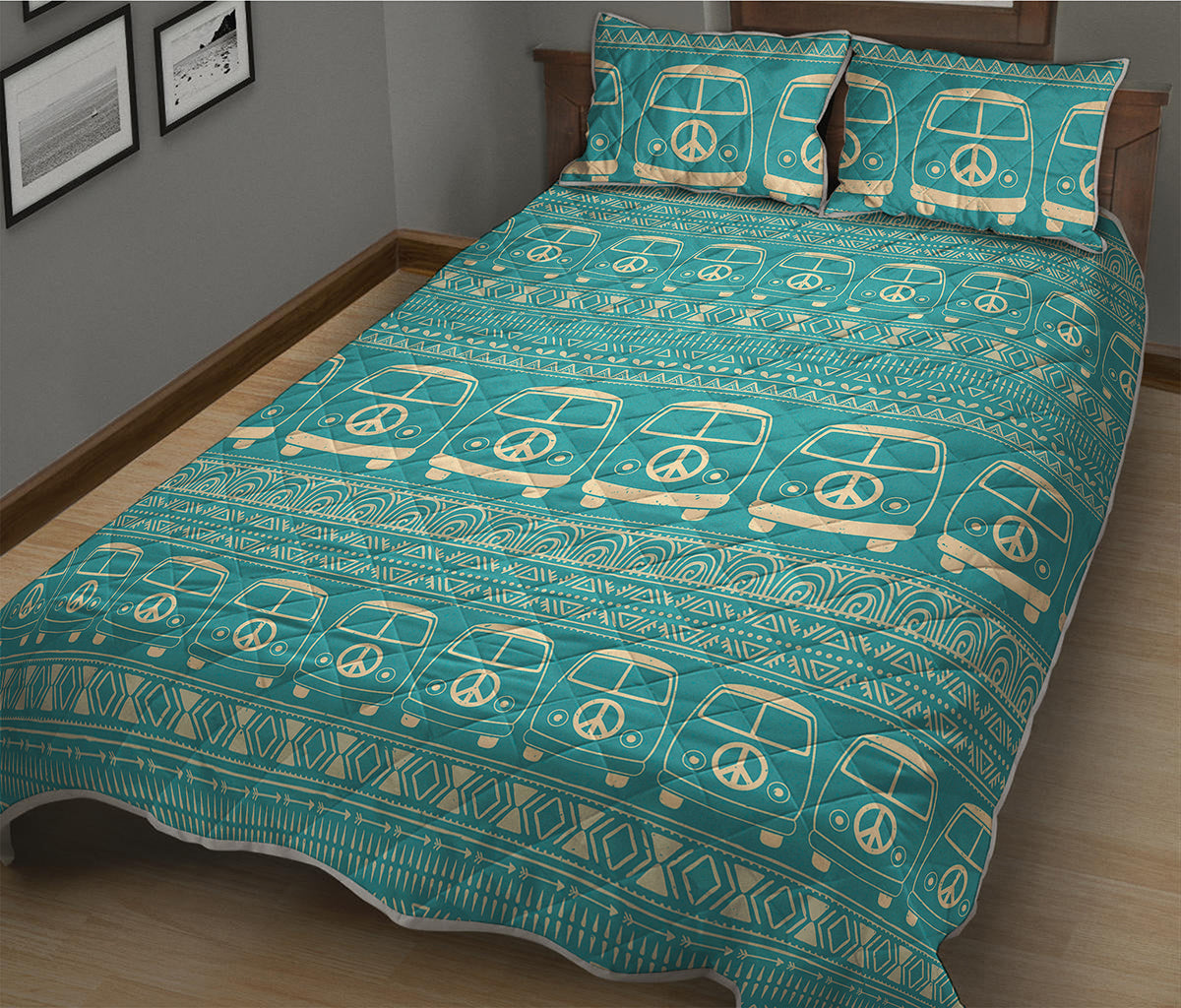 Vintage Hippie Van Pattern Print Quilt Bed Set