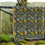 Vintage Honey Bee Print Quilt