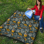 Vintage Honey Bee Print Quilt