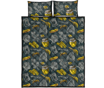Vintage Honey Bee Print Quilt Bed Set