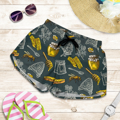 Vintage Honey Bee Print Women's Shorts