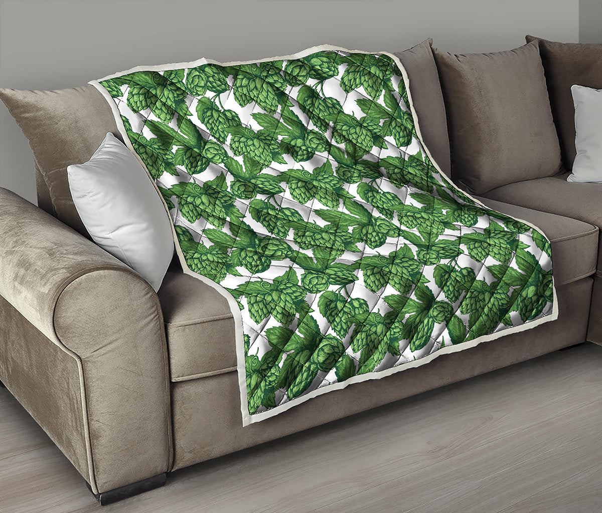 Vintage Hop Cone Pattern Print Quilt