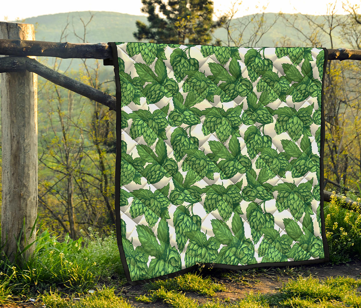 Vintage Hop Cone Pattern Print Quilt