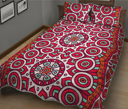 Vintage Indian Mandala Print Quilt Bed Set