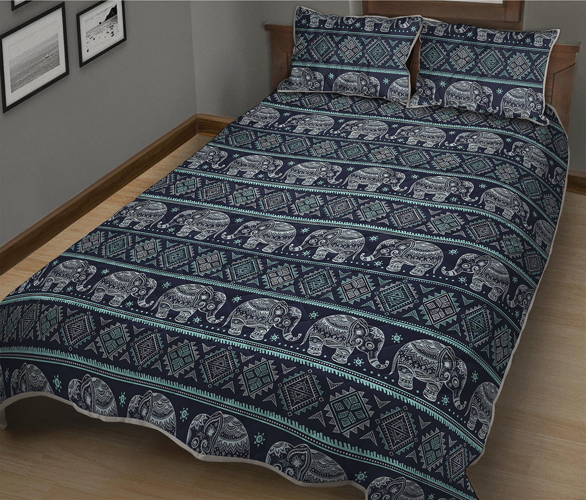 Vintage Indian Tribal Pattern Print Quilt Bed Set