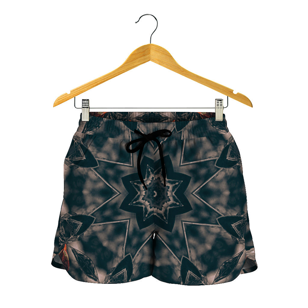 Vintage Kaleidoscope Print Women's Shorts