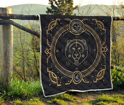 Vintage Leo Zodiac Sign Print Quilt