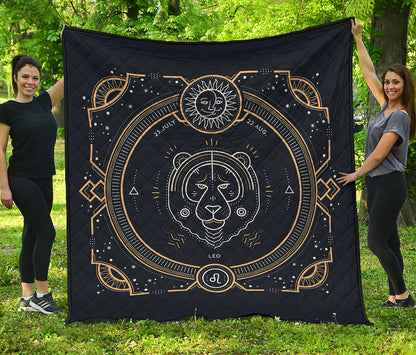 Vintage Leo Zodiac Sign Print Quilt