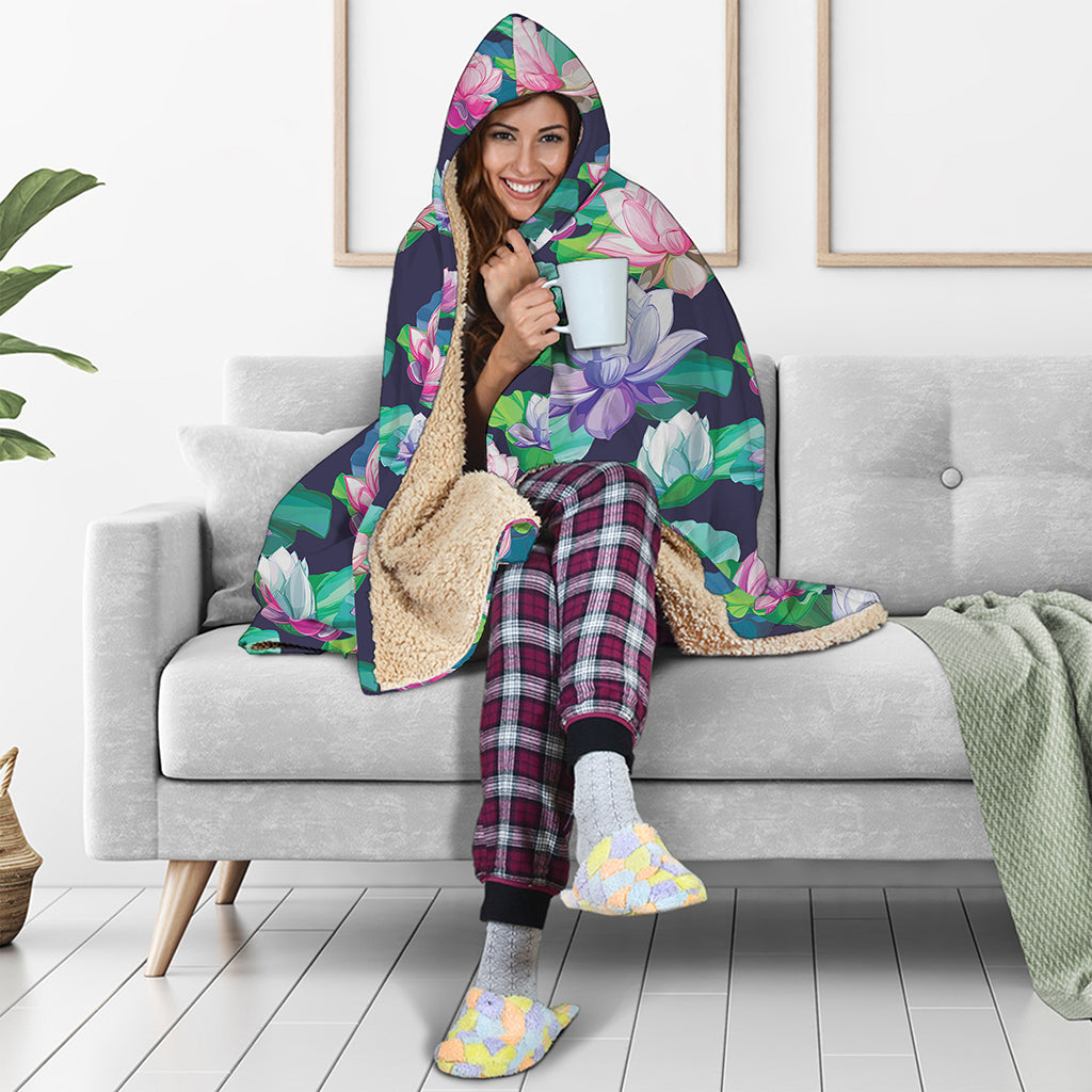 Vintage Lotus Floral Print Hooded Blanket