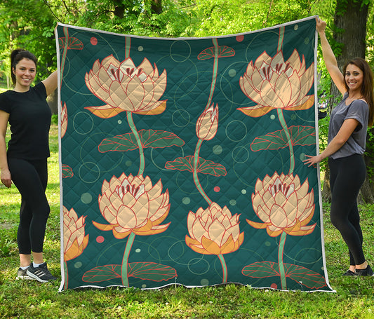 Vintage Lotus Pattern Print Quilt
