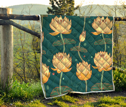 Vintage Lotus Pattern Print Quilt