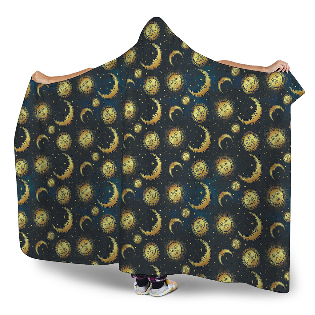 Vintage Moon And Sun Pattern Print Hooded Blanket