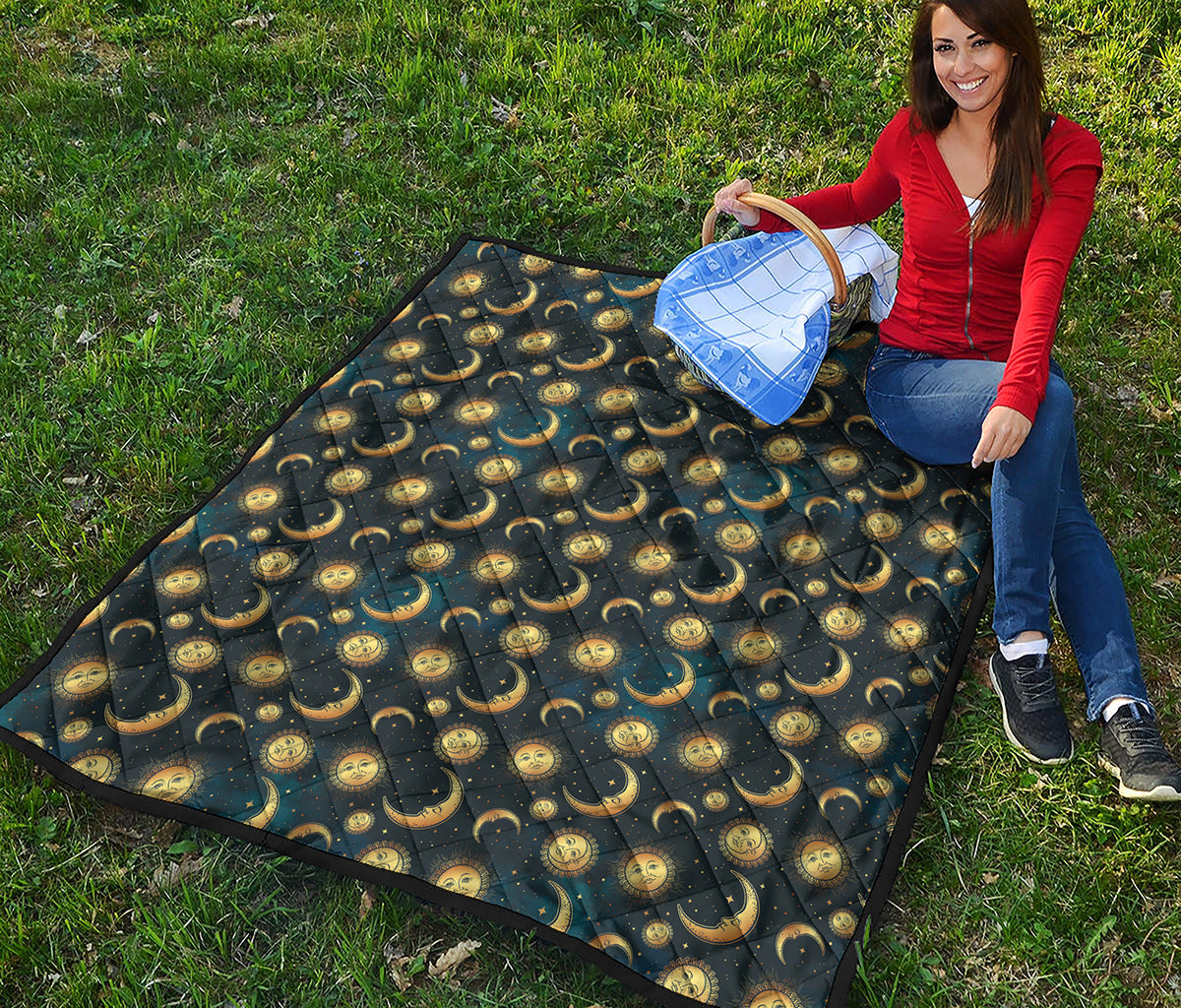 Vintage Moon And Sun Pattern Print Quilt