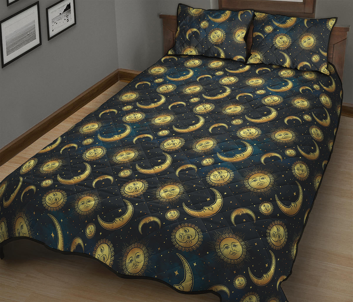 Vintage Moon And Sun Pattern Print Quilt Bed Set
