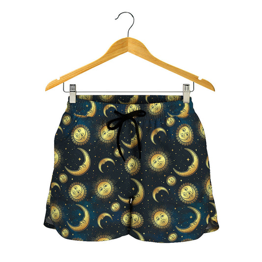 Vintage Moon And Sun Pattern Print Women's Shorts