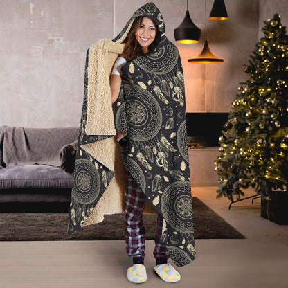 Vintage Native Dream Catcher Print Hooded Blanket