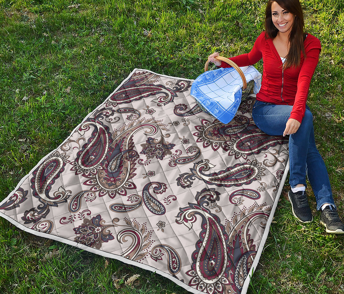 Vintage Paisley Pattern Print Quilt