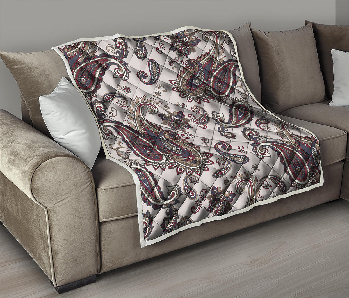 Vintage Paisley Pattern Print Quilt