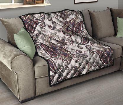 Vintage Paisley Pattern Print Quilt
