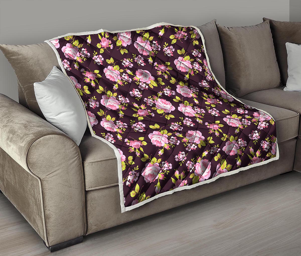 Vintage Pink Rose Floral Pattern Print Quilt