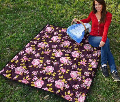 Vintage Pink Rose Floral Pattern Print Quilt