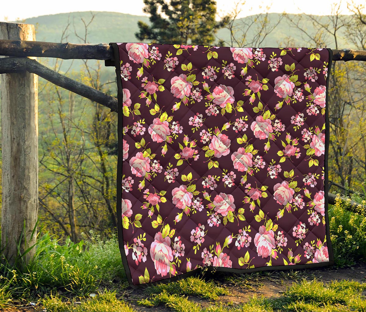 Vintage Pink Rose Floral Pattern Print Quilt