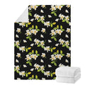 Vintage Plumeria Flower Pattern Print Blanket