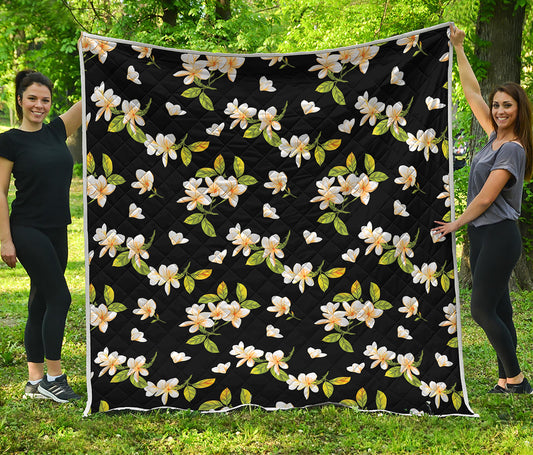 Vintage Plumeria Flower Pattern Print Quilt