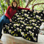 Vintage Plumeria Flower Pattern Print Quilt