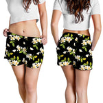 Vintage Plumeria Flower Pattern Print Women's Shorts