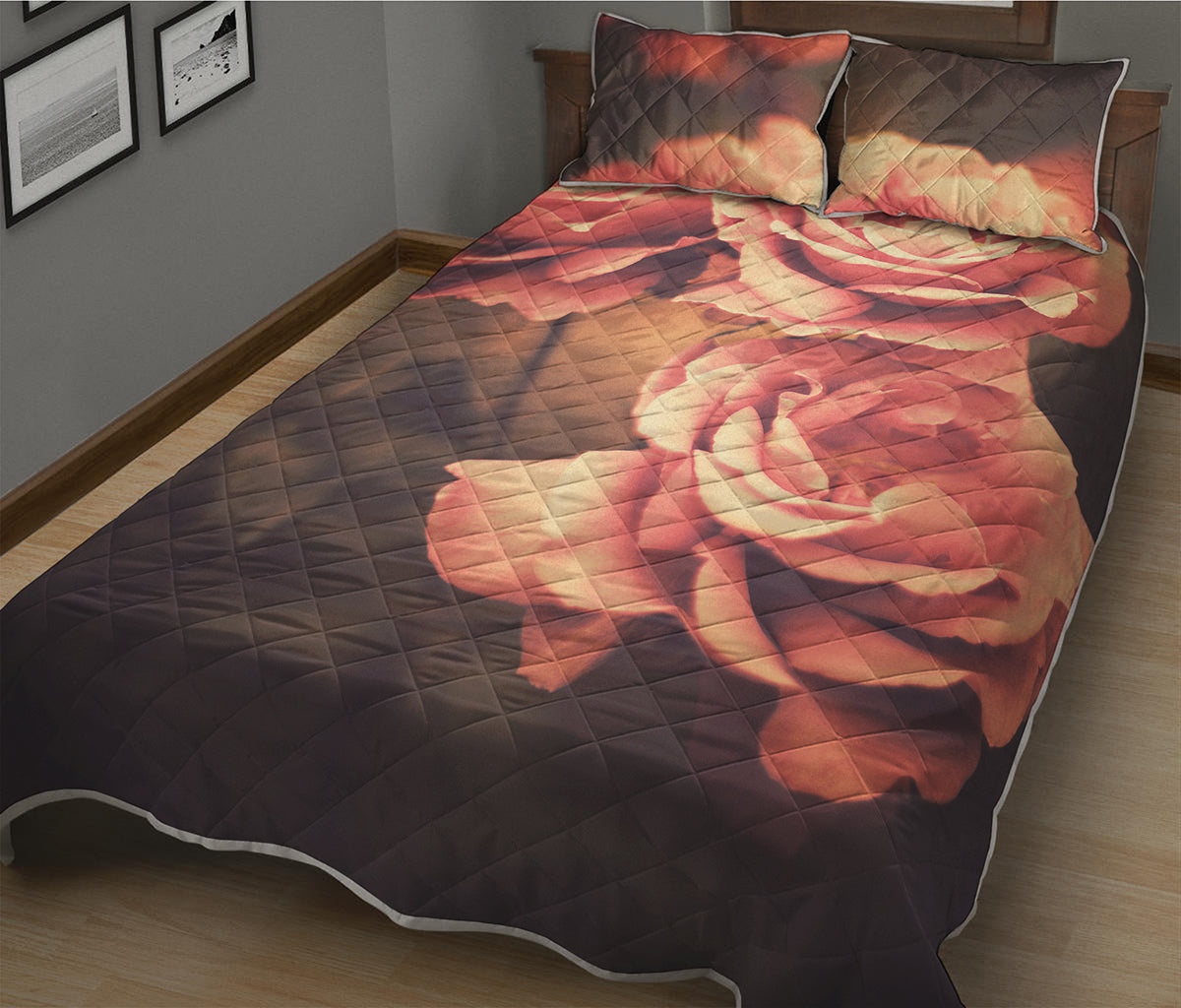 Vintage Rose Print Quilt Bed Set