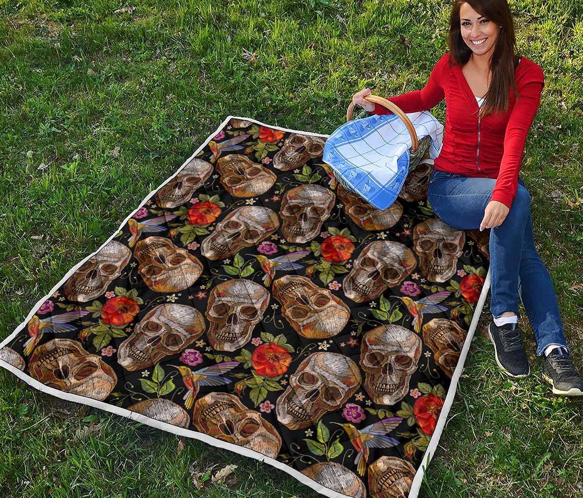 Vintage Skull Pattern Print Quilt