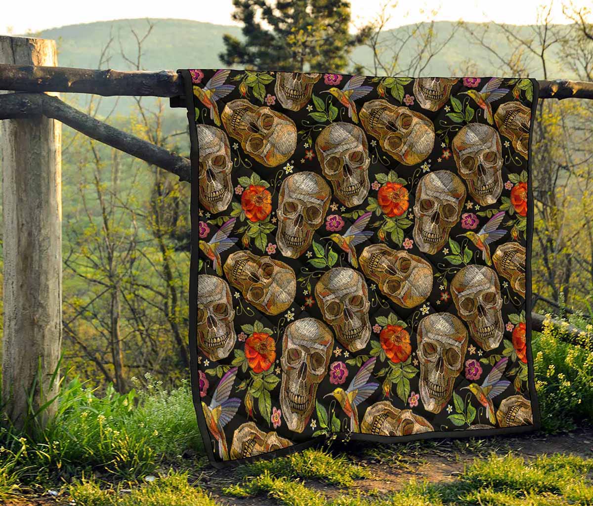 Vintage Skull Pattern Print Quilt