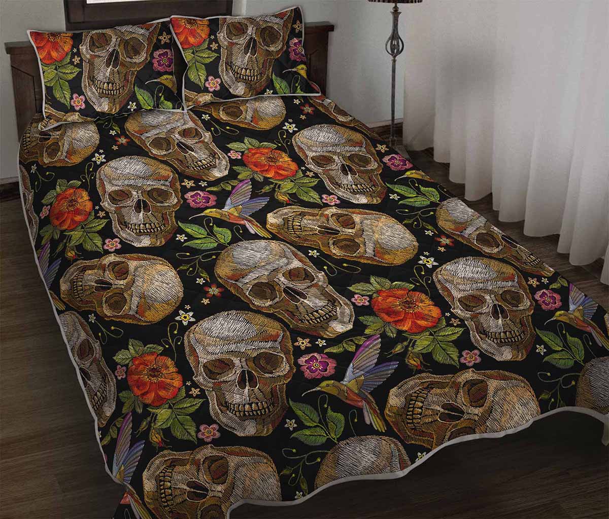 Vintage Skull Pattern Print Quilt Bed Set