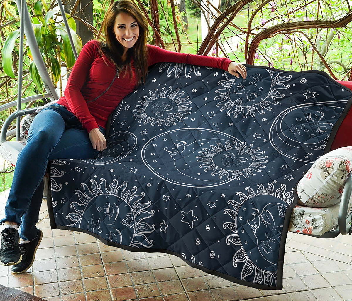 Vintage Sun And Moon Pattern Print Quilt