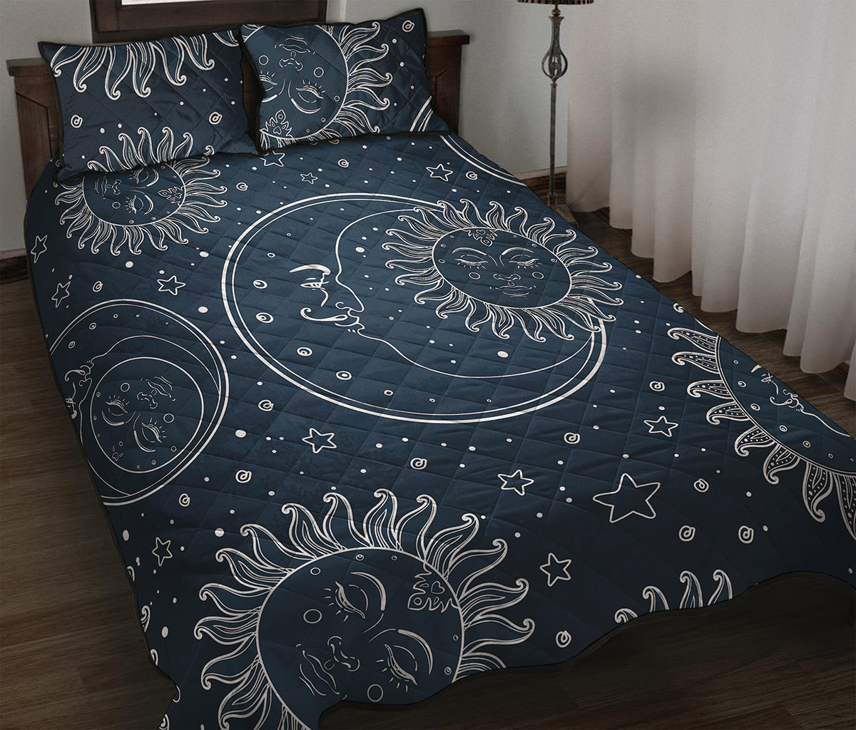 Vintage Sun And Moon Pattern Print Quilt Bed Set