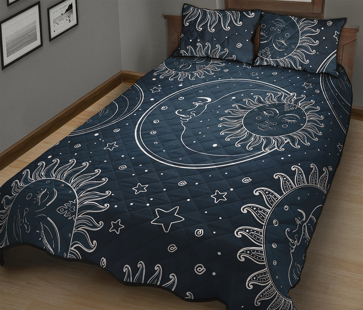 Vintage Sun And Moon Pattern Print Quilt Bed Set