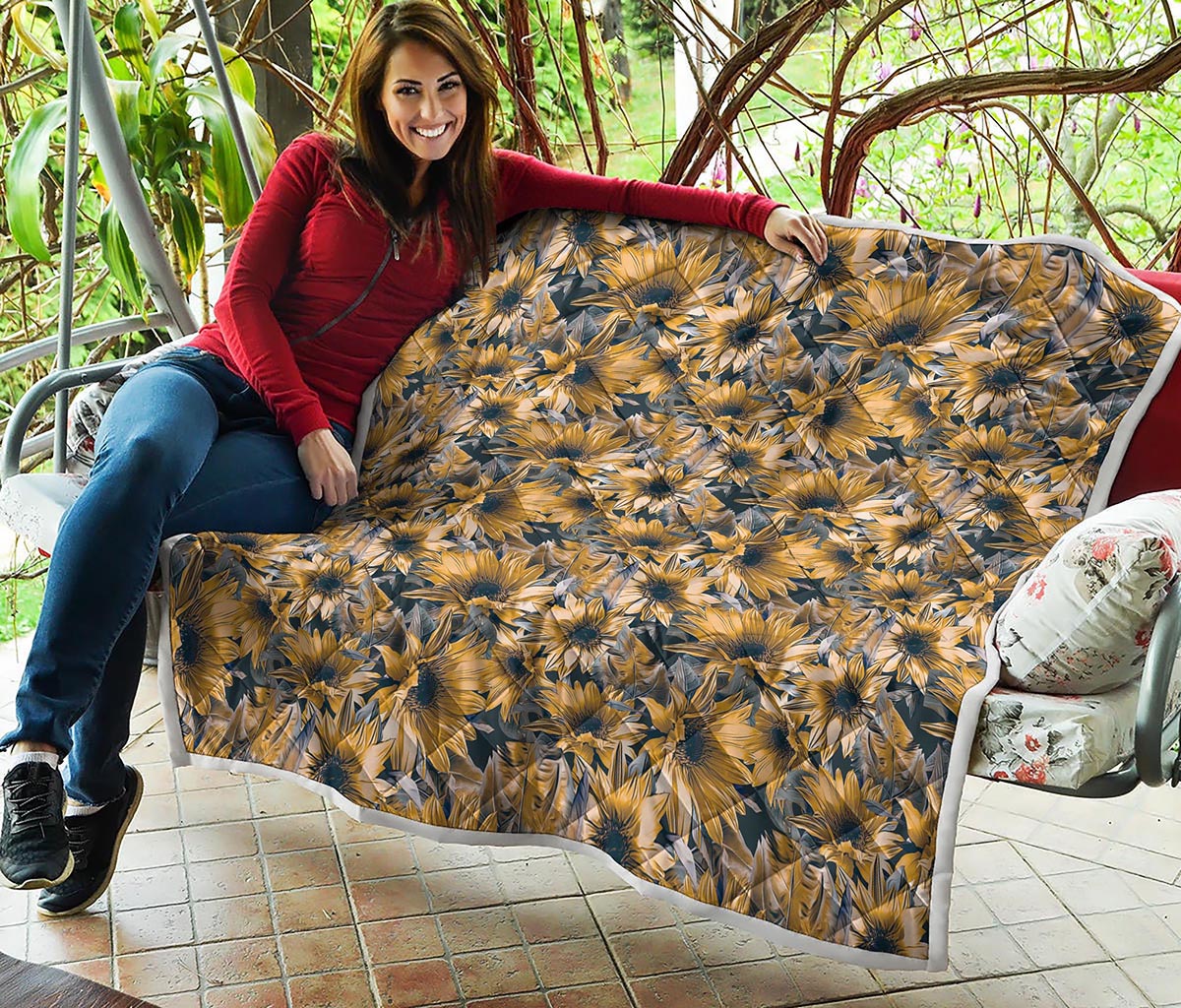 Vintage Sunflower Pattern Print Quilt