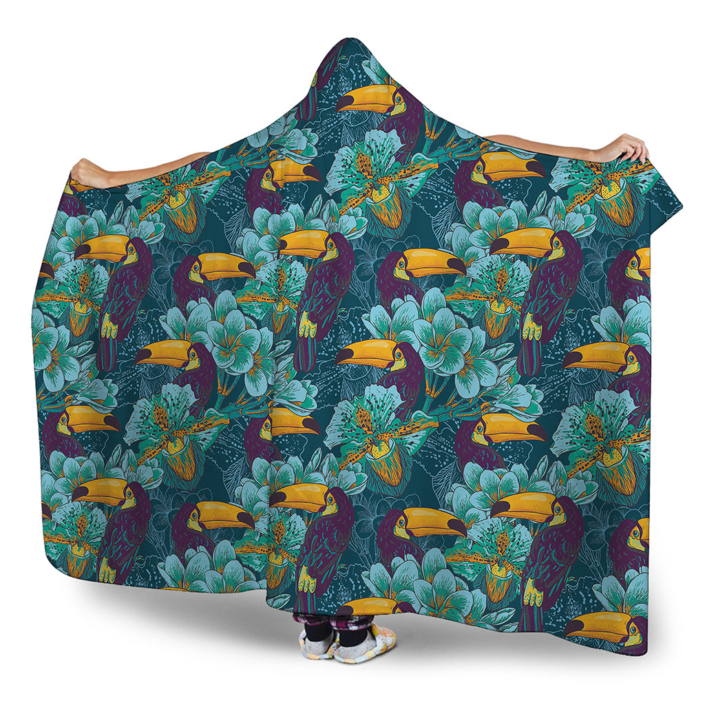 Vintage Toucan Pattern Print Hooded Blanket