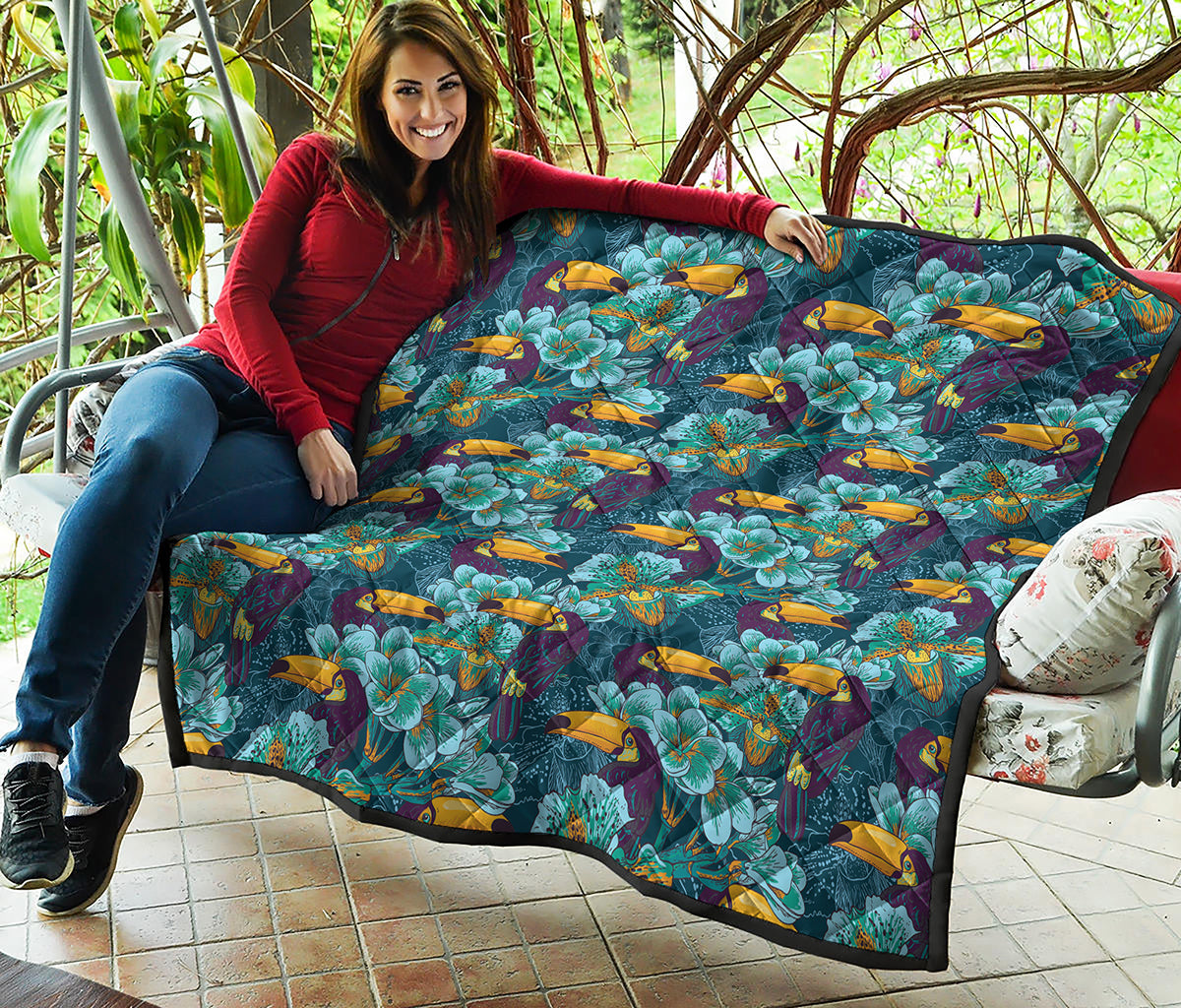 Vintage Toucan Pattern Print Quilt